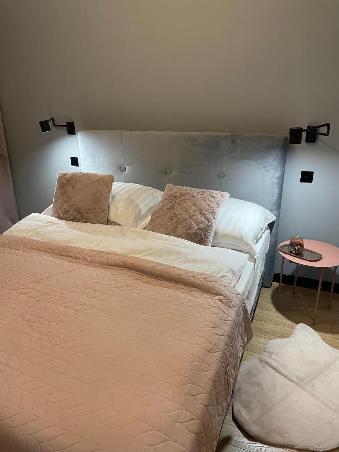 Kobiela Apartments Debowe Tarasy 카토비체 외부 사진