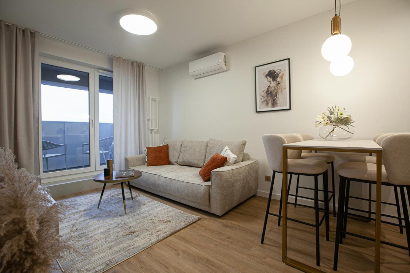 Kobiela Apartments Debowe Tarasy 카토비체 외부 사진