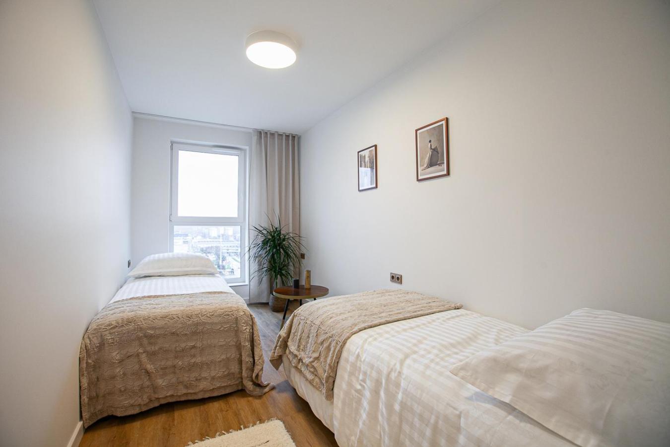 Kobiela Apartments Debowe Tarasy 카토비체 외부 사진